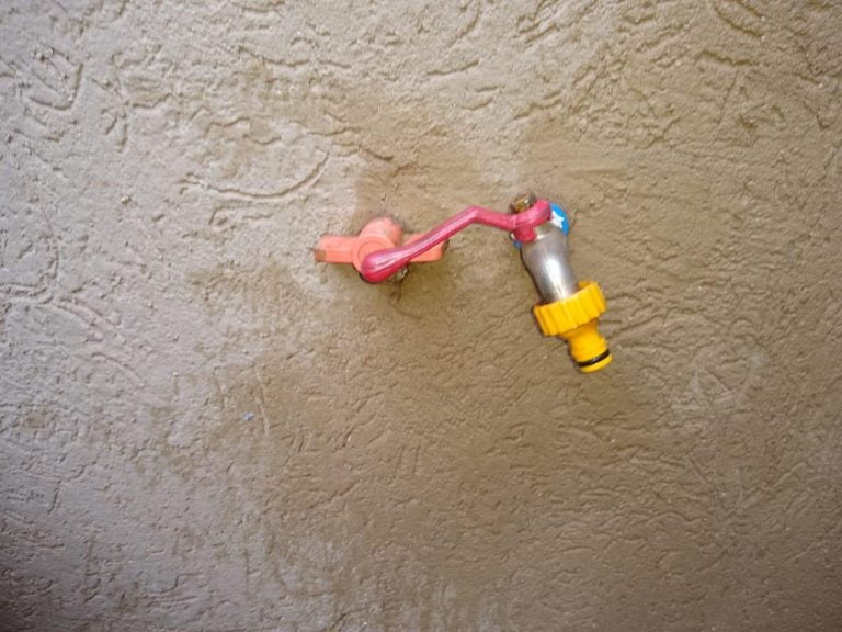 Daerp localiza ligação clandestina no Jardim Pedra Branca