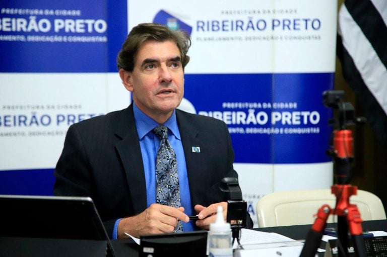 Após cirurgia, prefeito de Ribeirão aguarda alta médica
