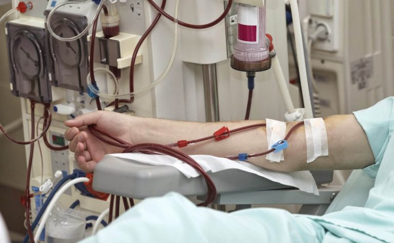 Entidades alertam sobre tratamento de doenças que não podem ser interrompidos