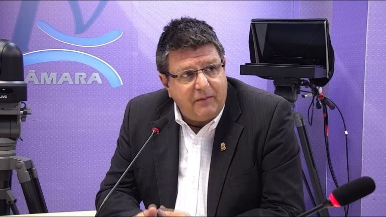 Câmara convoca Scarpelini para prestar esclarecimentos