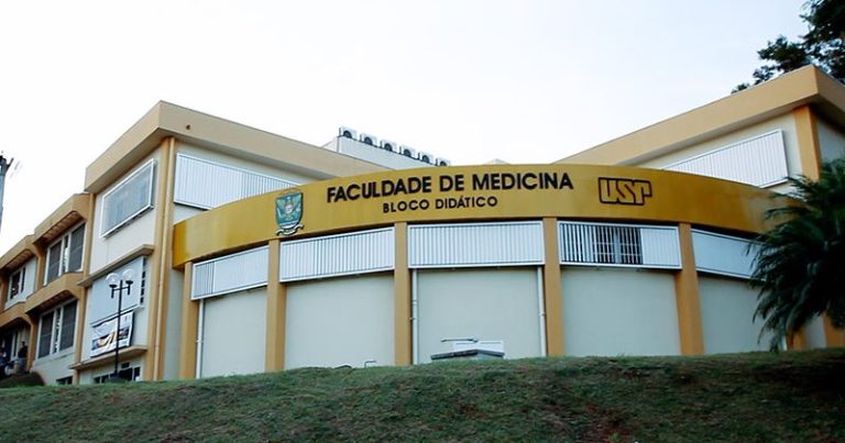 Anti-inflamatório colchicina acelera recuperação de pacientes hospitalizados com Covid-19