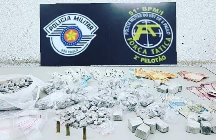 Polícia Militar prende traficante no bairro Parque Ribeirão