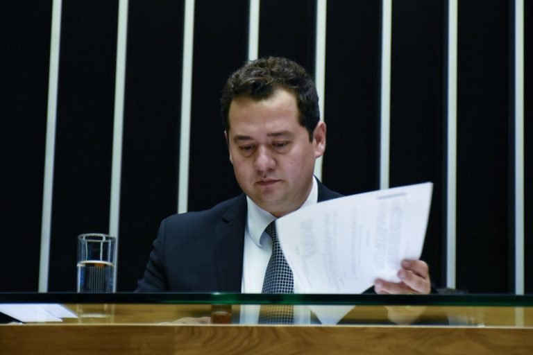 Câmara aprova MP que prorroga prazo e facilita acesso ao crédito