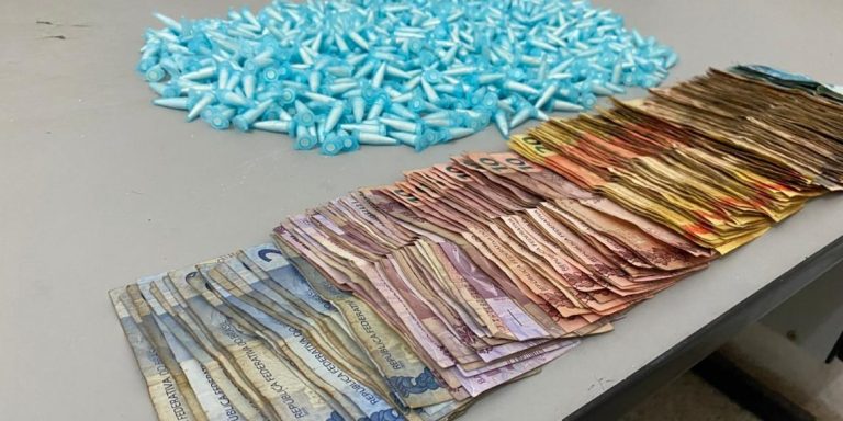 Menor do tráfico é apreendido com 810 pinos de cocaína e mais de R$ 6 mil na zona Oeste de Ribeirão Preto