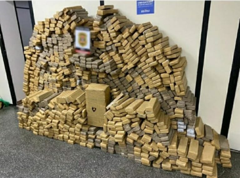 Deic apreende 1,4 tonelada de maconha em Franca