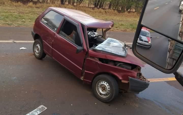 Motorista morre em acidente envolvendo caminhão na rodovia Altino Arantes