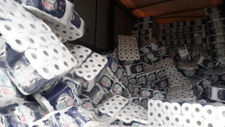 PM de Cravinhos prende ladrões de papel higiênico
