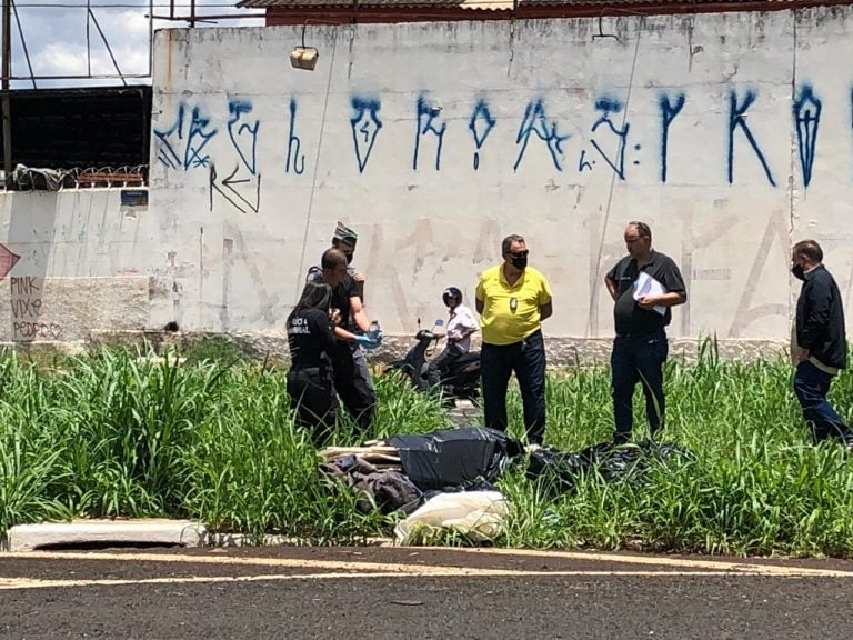 PM encontra oito fetos em sacolas na zona Oeste de Ribeirão