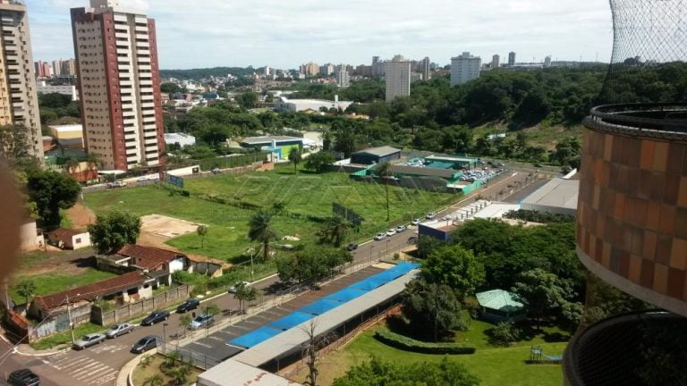 Barrada por condomínio, dona de imóvel consegue na Justiça para alugar apartamento no Airbnb