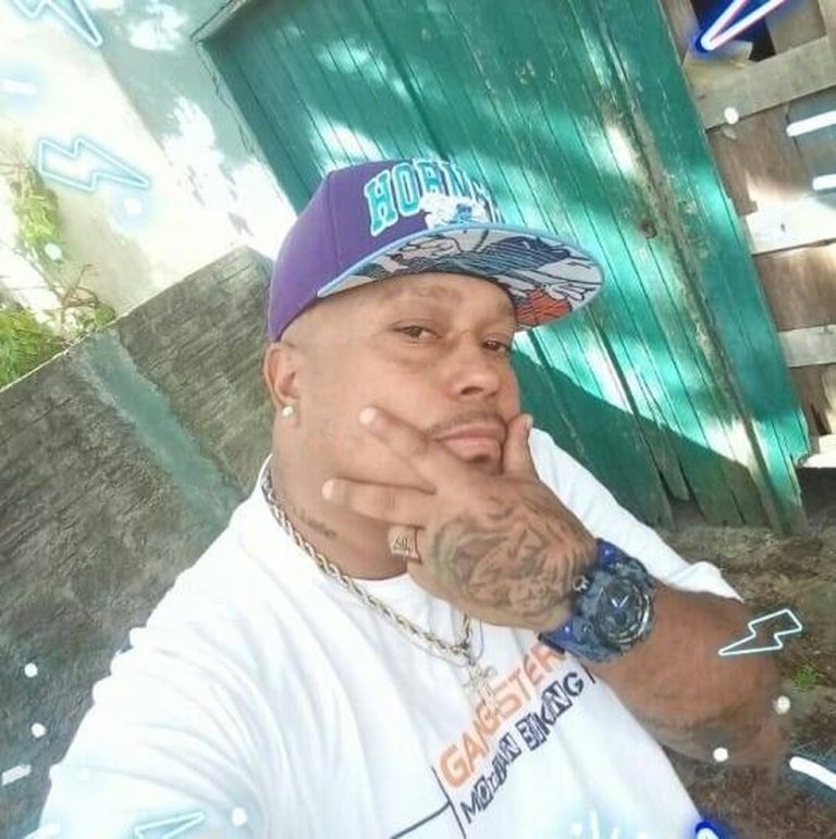 Homem negro é espancado e morto em supermercado do Grupo Carrefour