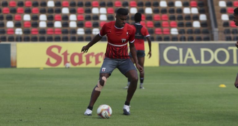 Na briga pela lanterna, Botafogo tem retorno de Bolt, Ferreira e Luketa