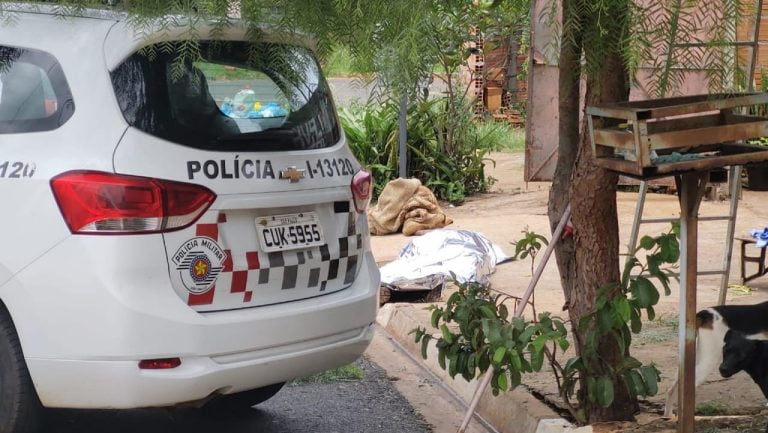 Homem de 41 anos morre ao sofrer descarga elétrica e cair de escada na região