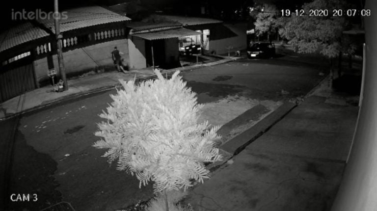 Vídeo mostra o momento em que mulher é agredida em tentativa de assalto na zona Oeste de Ribeirão Preto