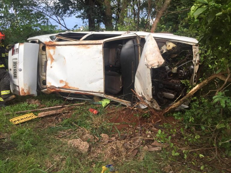Capotamento na zona Leste de Ribeirão Preto