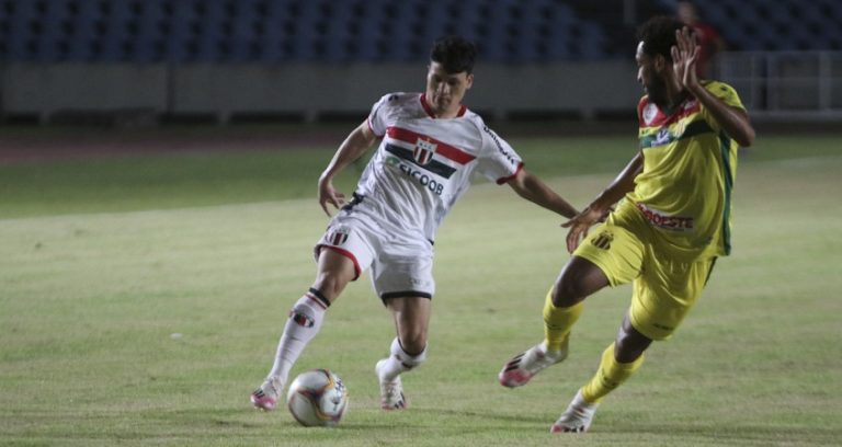 Em busca do milagre da permanência, Botafogo tem decisão contra Sampaio Corrêa