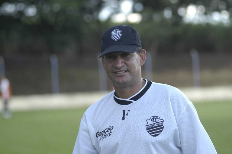 Márcio Lassali, ex-preparador físico do Botafogo, é encontrado morto em Ribeirão