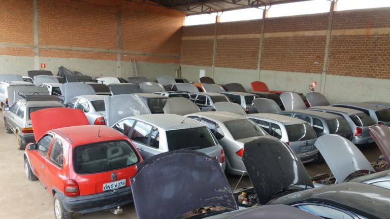 Imposto sobre carro usado vai aumentar 207% a partir de 15 de janeiro