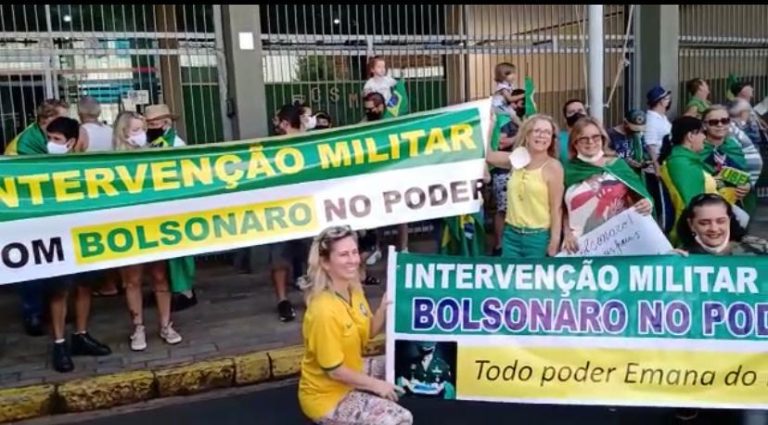 Vídeo | Nova manifestação pró-Bolsonaro é registrada no Centro de Ribeirão Preto