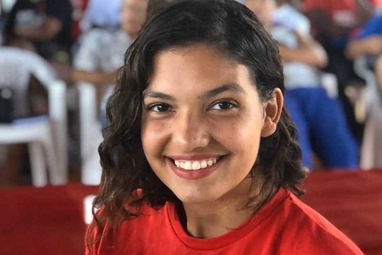 Vereadora protocola representação contra Prefeitura e Sassom, por descumprimento de lei