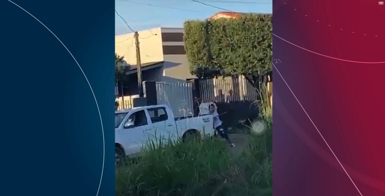 Vídeo | Homem pega mulher no flagra e arrebenta caminhonete … mas dono não era o amante