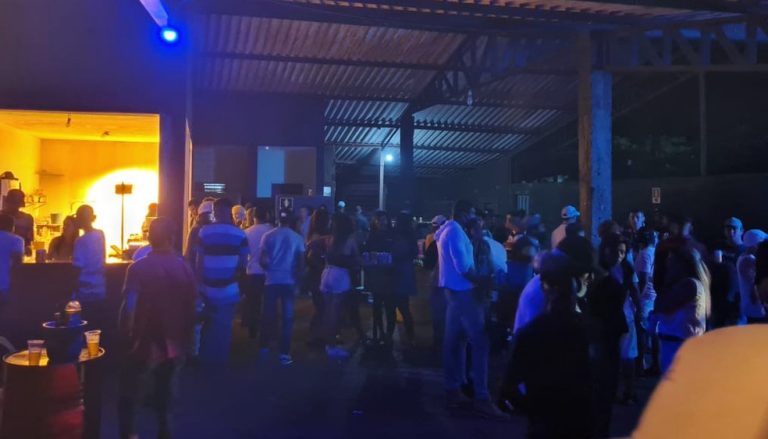 Quatro festas clandestinas são fechadas no final de semana em Ribeirão