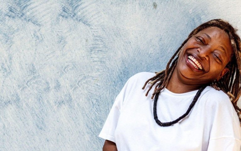 São José vacina pessoas até 19 anos contra a meningite C