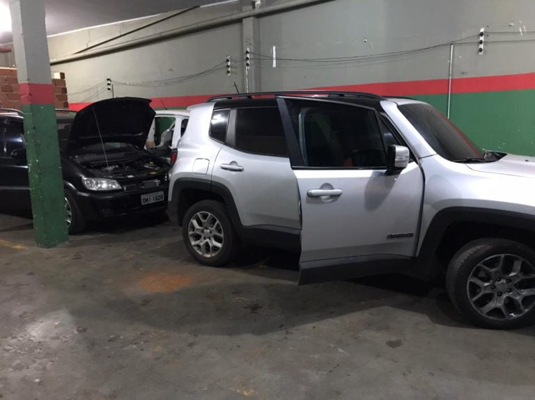 Vídeo | Polícia encontra galpão com carros roubados na zona Norte de Ribeirão