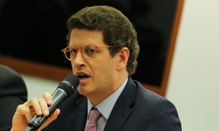 Ricardo Salles é exonerado do Ministério do Meio Ambiente