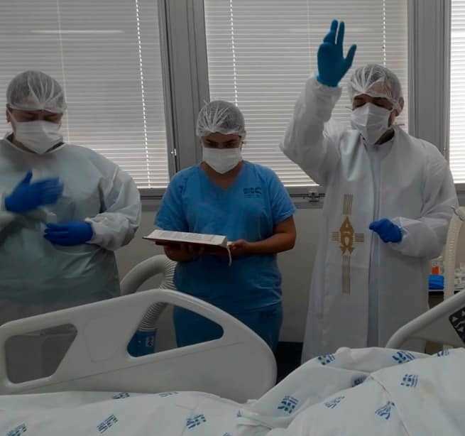 Cinco dias após ser batizado, homem morre por complicações da Covid-19 no HC Ribeirão