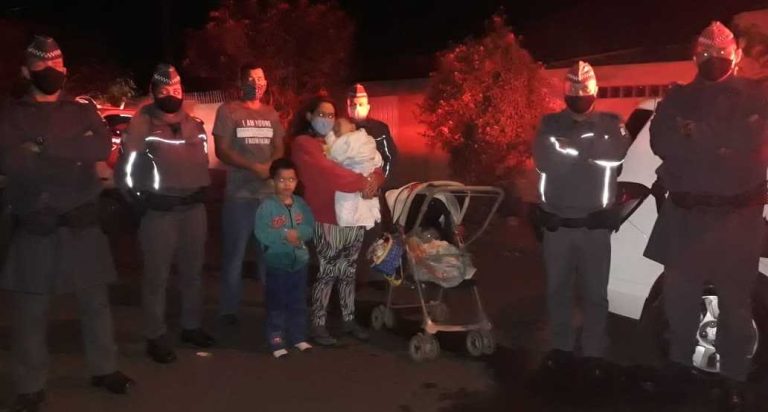 Vídeo | PM salva família de casa em chamas em Matão