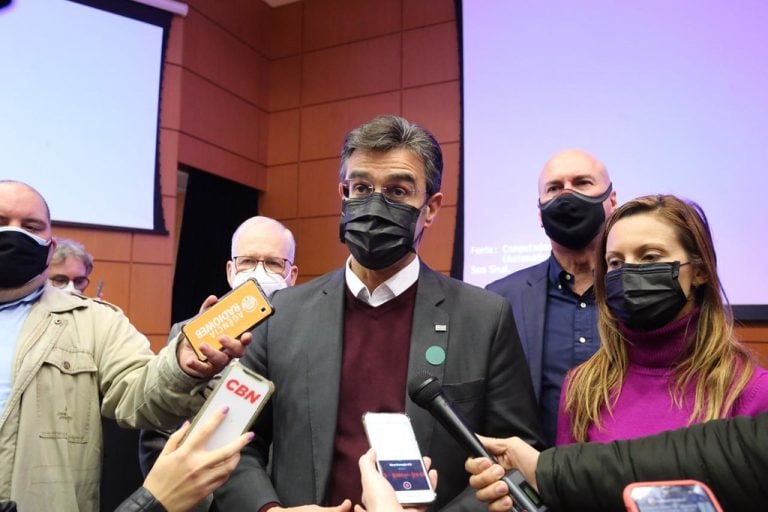 Sebrae e Fapesp firmam parceria para investimento de R$150 milhões em startups