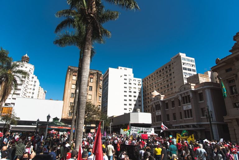 Em Ribeirão, manifestantes voltam às ruas contra o presidente Jair Bolsonaro