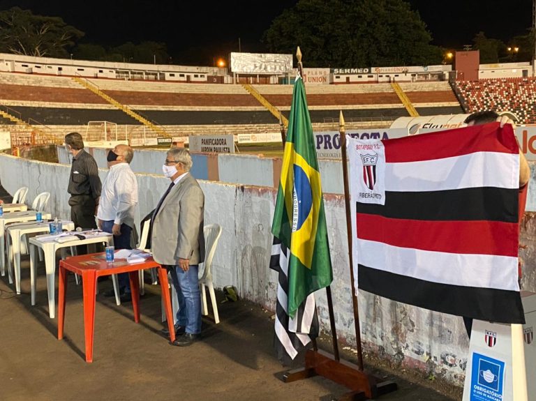 Oposição ganha disputa para o Conselho Administrativo do Botafogo