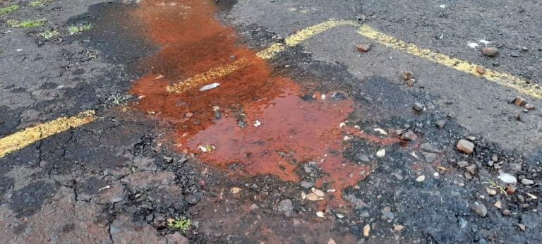 Vazamento de água é registrado há quase 4 meses no Sumarezinho