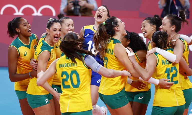 Vôlei feminino: Brasil passa pela Coreia e disputará o ouro contra os EUA