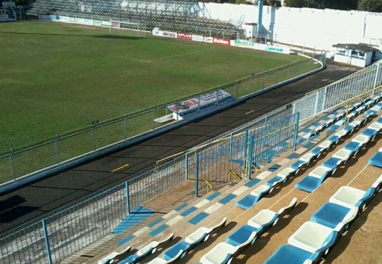 Jogadores da Matonense flagram furto a estádio e botam bandidos para correr