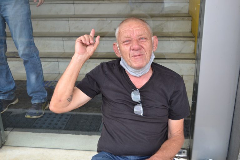 Plínio Camolezi | A história do ex-investigador da polícia que hoje mora nas ruas de Matão