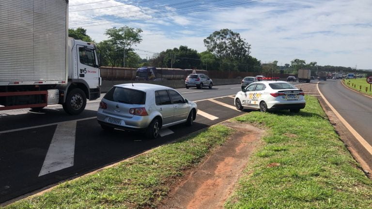 Manhã registra três acidentes em trecho de 4 quilômetros da Anhanguera