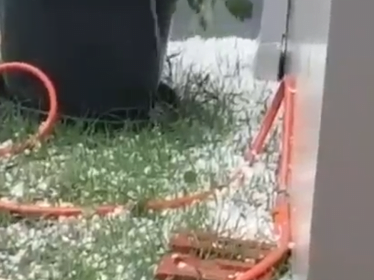 Vídeo | Forte chuva de granizo atinge quintais de moradores em Orlândia