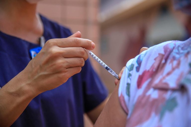 João Doria assina decreto que obriga comprovante de vacinação a servidores estaduais