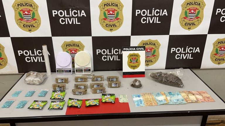 Veículo com drogas e dinheiro é interceptado em Ribeirão Preto