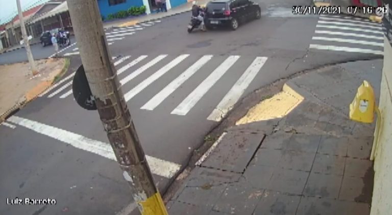 Idoso escapa de atropelamento em Ribeirão Preto