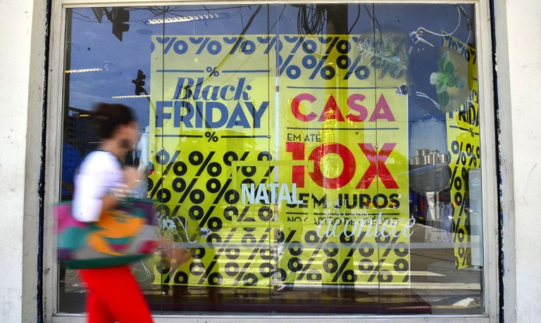 ACIRP: Comerciantes de Ribeirão devem investir em mais desconto nesta Black Friday