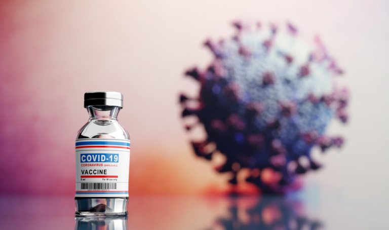 Mortes por Covid no planeta caem bruscamente