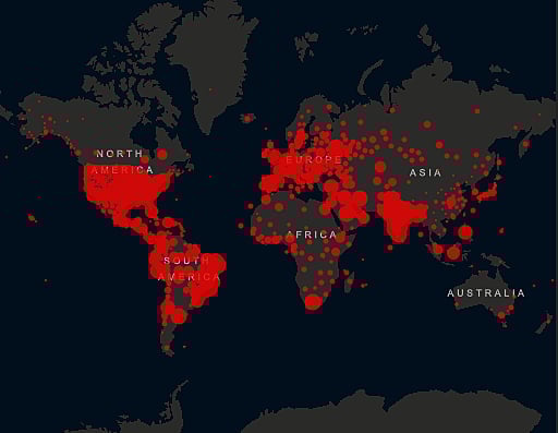Mundo está entrando em quarta onda de covid-19, diz diretora da OMS