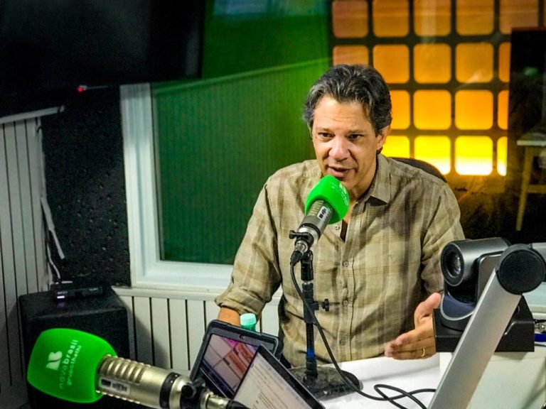 Empresas chinesas praticam ‘concorrência desleal’ com vendas virtuais, diz Haddad