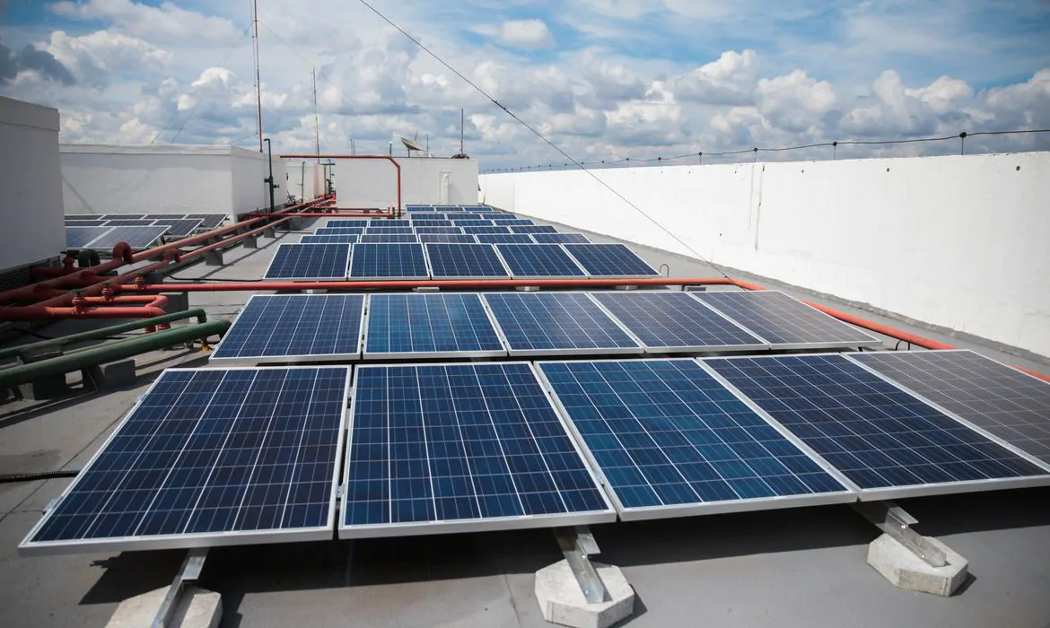 paineis solares agencia brasil 1