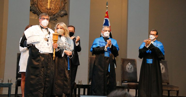 Professor em Ribeirão, novo reitor da USP toma posse