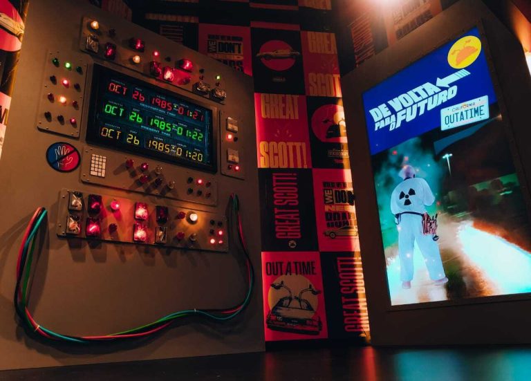 Exposição sobre filmes de Steven Spielberg chega a Ribeirão Preto no Shopping Iguatemi