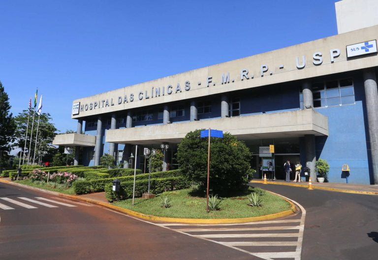 Hospital das Clínicas suspende visitas após aumento nos casos da Covid